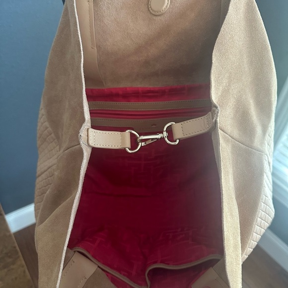 NWT Elaine Turner Elegant Two Tone Tan Suede & Leather Quilted Boho Bag - Picture 7 of 9